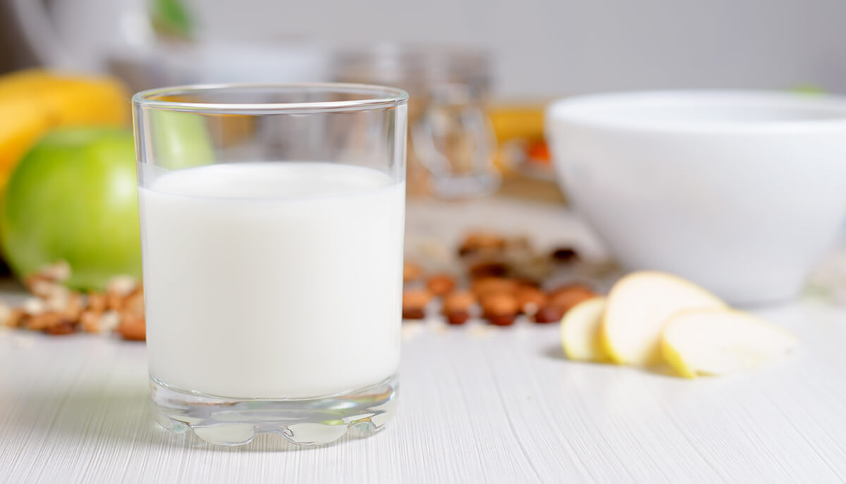 Is Milk Good For You? 6 Effects of Drinking It — Eat This Not That